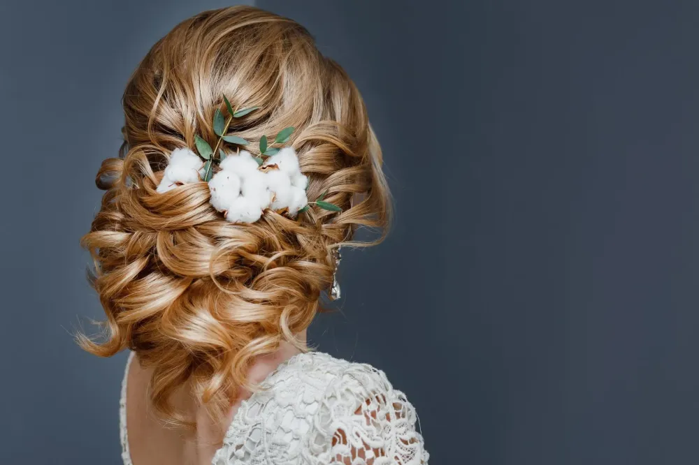 Coiffure mariage près de Bonne 